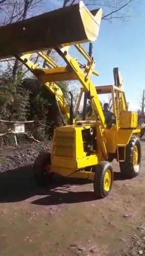 Imagen 10 de 14 de Tractoelevador Autoelevador 3tn Fiat Diesel Funcionand Envio