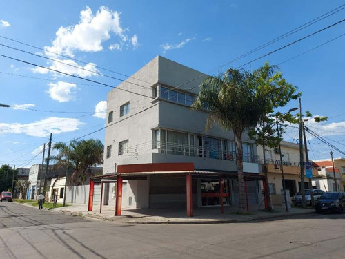 Departamento En Villa Club En Excelente Estado
