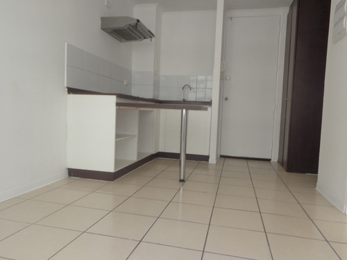 Departamento Con Excelente Conectividad