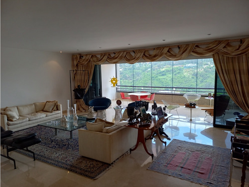 Venta Apartamento Colinas De Tamanaco - Vista, Piscina, Tennis.