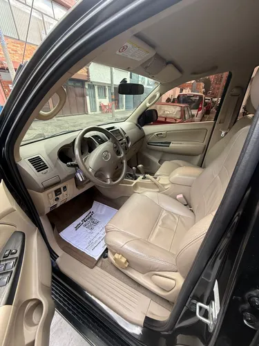 Toyota Fortuner 4.0 Sr5