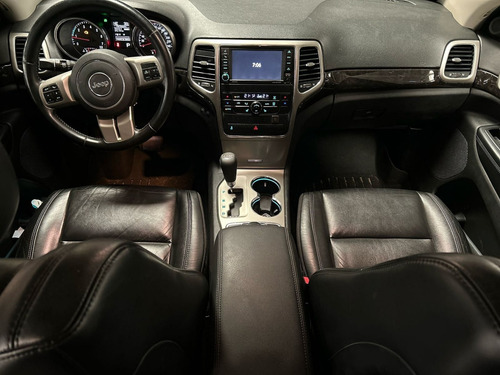 Jeep Grand Cherokee 3.6 LAREDO 4X4 V6 24V GASOLINA 4P AUTOMÁTICO
