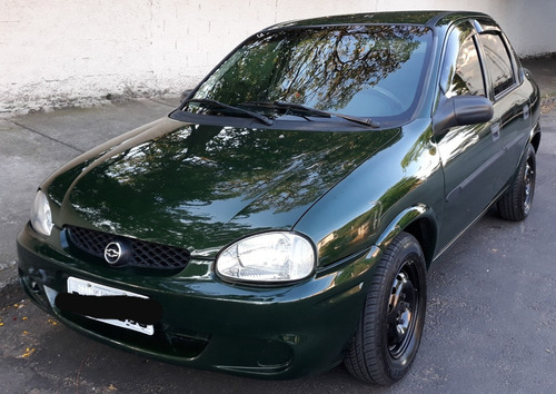 Chevrolet Corsa Sedan