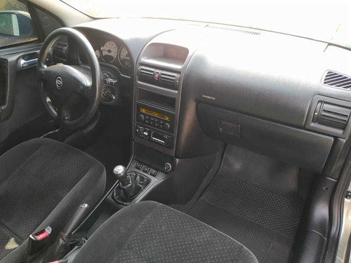 Imagem 9 de 10 de Chevrolet Astra Hb 4p Advantage 2011