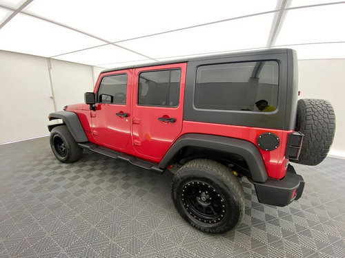 Imagen 3 de 25 de Jeep Wrangler Unlimited 3.6 2014