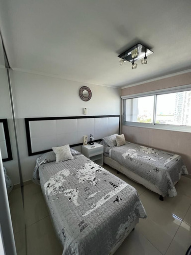 Imagen 13 de 16 de Apartamento En Venta De 2 Dormitorios En Playa Mansa (ref: Lij-5722)