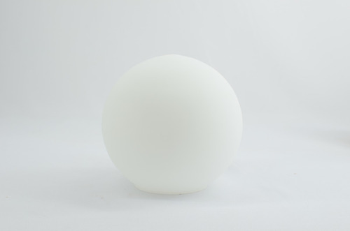 Imagen 3 de 9 de Esfera Vidrio Opal Satinada Sin Cuello 8x15cm De Diametro