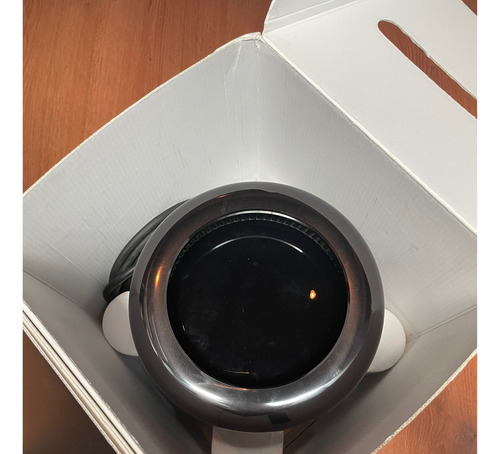 Mac Pro (cilindro) (Usado)