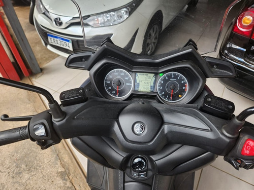 Yamaha Xmax Abs