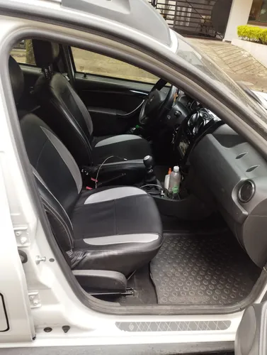 Renault Duster 2.0 Dynamique 4x4