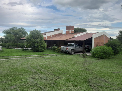 Casa En Country Las Delicias