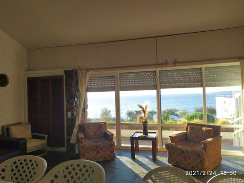 Chalet Espectacular Frente Al Mar Piriapolis Temporada 2021