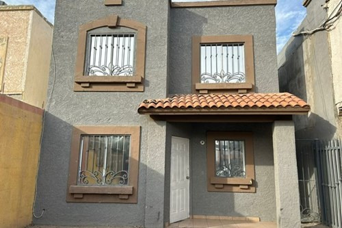 Casa En Renta Residencial Los Laureles $ 13,000, A Un Costado De Plaza Nuevo Mexicali