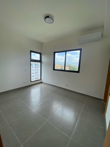 Apartamento En Alquiler En Gazcue 2 Habitaciones 2 Parqueos