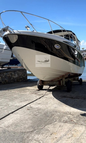 Imagem 2 de 11 de Bayliner 350