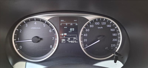 Nissan Kicks 1.6 16v Flexstart Active Xtronic