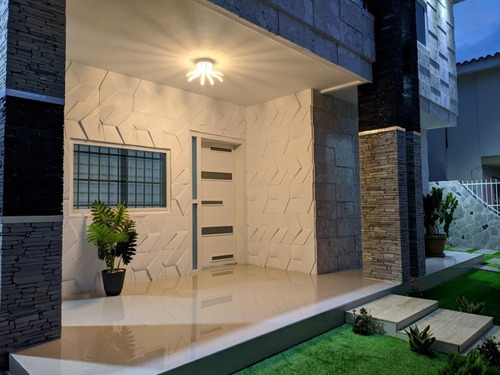 Imagen 8 de 24 de Gabriel Rivas Vende Casa En Urb. Trigal Sur Valencia Cod: Atc-721
