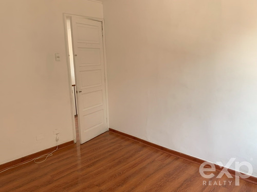 Casa En Venta En Ñuñoa