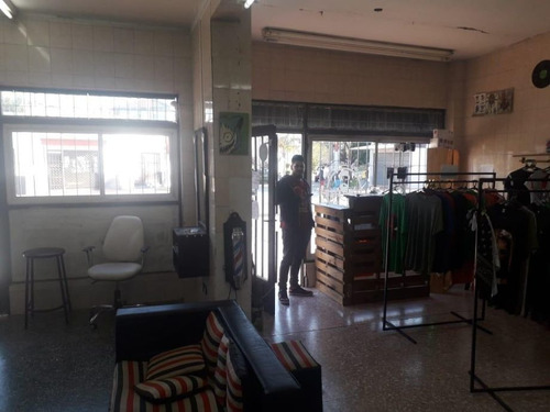 Local En Venta En Ezpeleta Este
