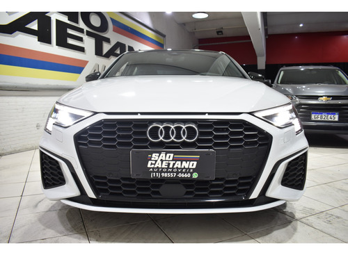 Audi A3 2.0 40 TFSI MHEV SEDAN PERFORMANCE BLACK S-TRONIC