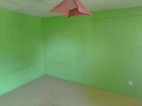Se Vende Casa 2d 1b Ubicada En Sector De Pente Alto