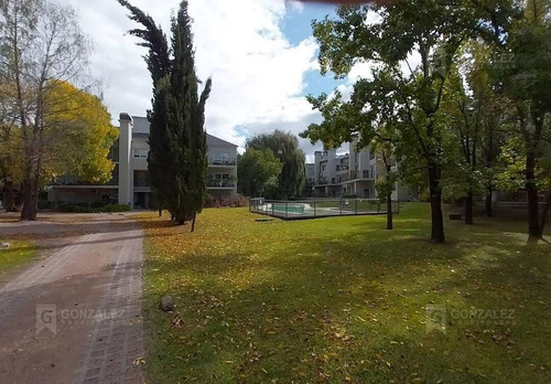 Departamento Monoambiente En Alquiler En Pilar, G.b.a. Zona Norte, Argentina