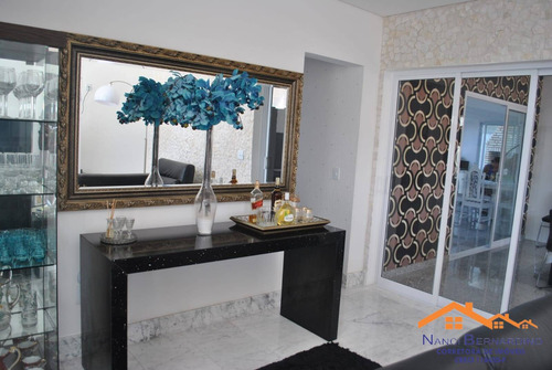 Imagem 7 de 8 de Linda Casa Mobiliada Cond Fechado De Aruja Com 4 Suites A Venda, Confira! - 20696
