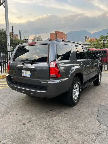 Toyota 4runner 2006 4x2