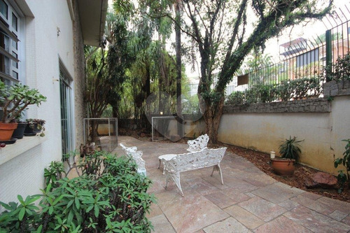 Imagem 19 de 30 de Casa Em Rua Premium No Pacaembu - Reo59941