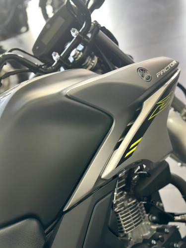 Yamaha| Factor Dx 25/25 + Emplac E Capacete Grátis