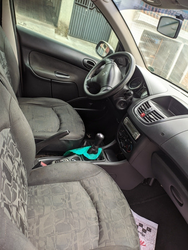 Imagem 6 de 8 de Peugeot 207 Sw 2009 1.4 Xr Flex 5p