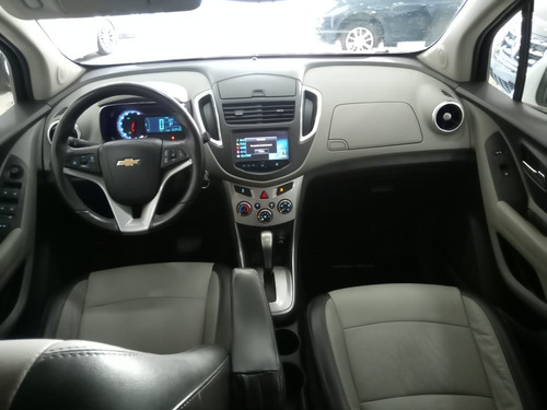 Imagen 19 de 25 de Chevrolet Tracker 1.8 Ltz + Automatica 4x4 2015 83.000km