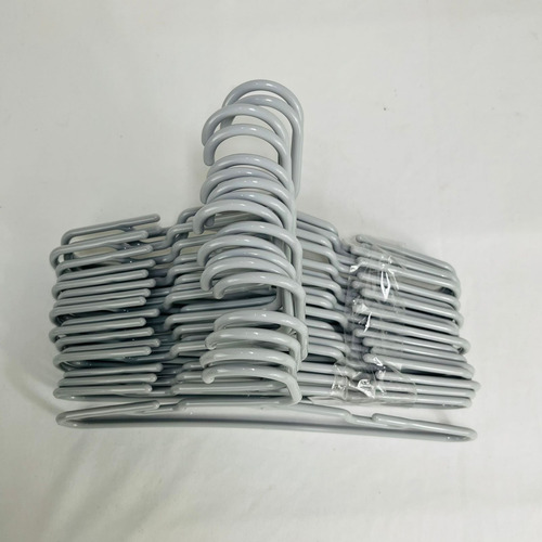Gancho De Ropa 18 Pzas Gris (Usado)