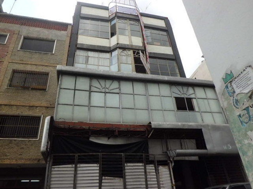 Imagen 1 de 14 de Tibizay Diaz Vende Edificio En Chacao 20-17194   0414-412-02-53