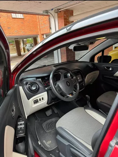 Renault Captur 2.0 Intens Automática