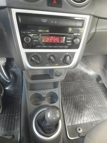 Volkswagen Saveiro 1.6 Gp Ce 101cv Safety + Pack High