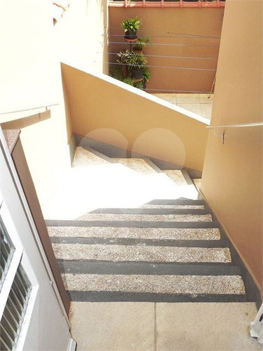 Casa Tipo Sobrado Com 03 Dormitórios E 01 Suíte Na Vila Santa Catarina - 226-im372192