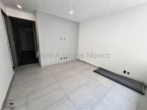 Casa En Renta En Zibatá, Querétaro Sr