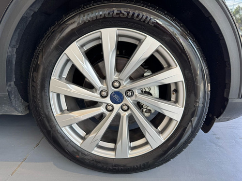 Ford Escape TITANIUM HEV