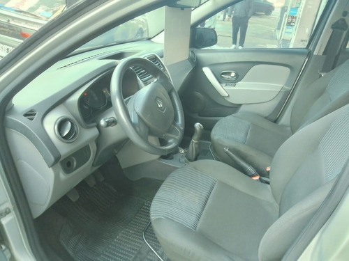 Imagen 9 de 12 de Renault Sandero Steway Dinamique 2017