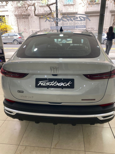 Fiat FASTBACK 1.3 T270 At6