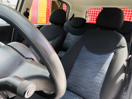 Imagem 4 de 12 de Fiat Uno 1.0 Fire Flex Attractive Manual