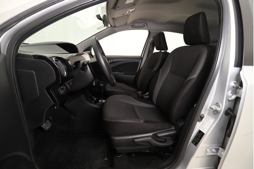 Toyota Etios 1.5 Xls At