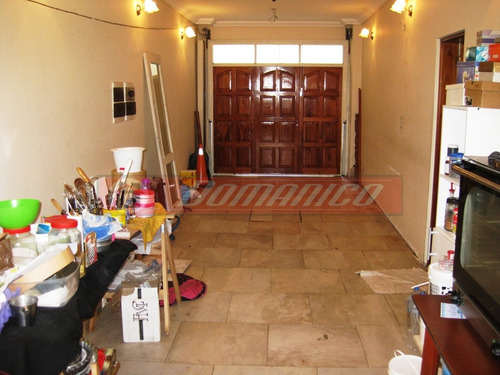 Casa En Venta En Castelar