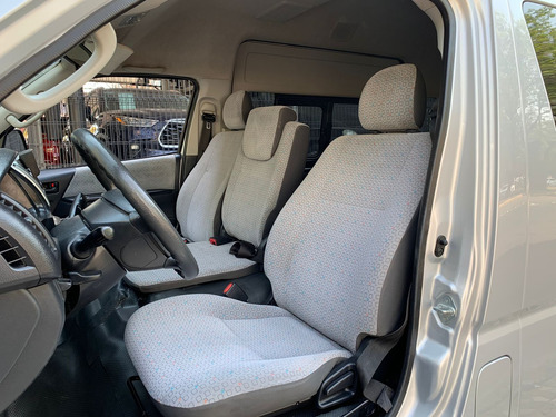 Toyota Hiace 2.7 Bus 15 Pas Mt
