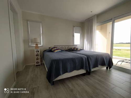 Casa En Venta En Laguna De Los Cisnes Muy Próximo A Piriapolis Y Punta Del Este