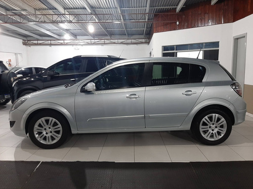 Imagem 5 de 15 de Chevrolet Vectra 2.0 Gt Hatch 8v Flex Manual Ar Digital