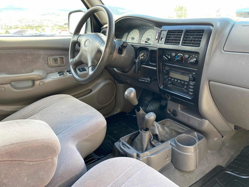 Imagen 14 de 15 de Toyota Tacoma 4x4 Legalizada V6