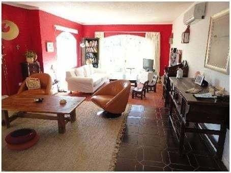 Casa En Venta De 6 Dormitorios En Jardines De Cordoba