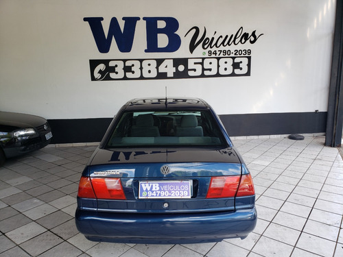 Volkswagen Santana 1.8 4p